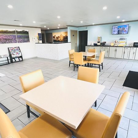坎顿温德姆戴斯酒店 外观 照片